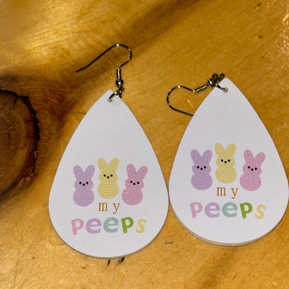 Boutique Easter “My Peep” white faux leather dangle earrings (Brand New!)